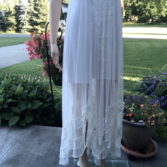 NWT A&F MAXI LACE OVER SLIP STUNNING MAXI DRESS - Picture 3 of 9